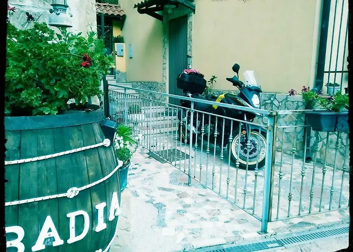 La Badia 3* Messina