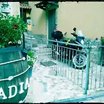 La Badia 3* Mesina