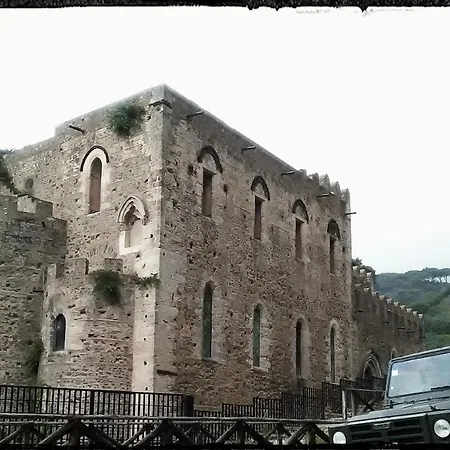 La Badia 3* Messina